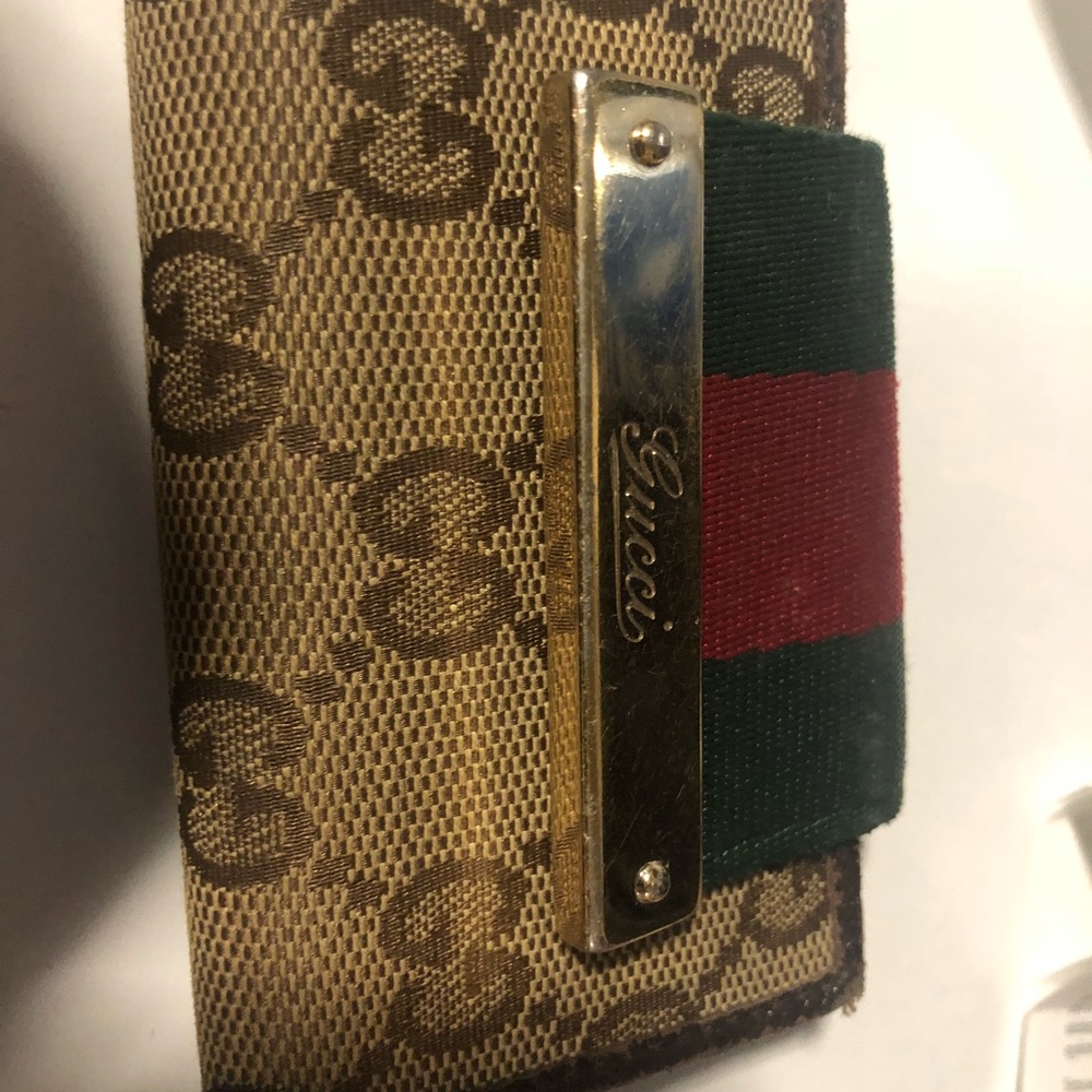 Gucci key holder